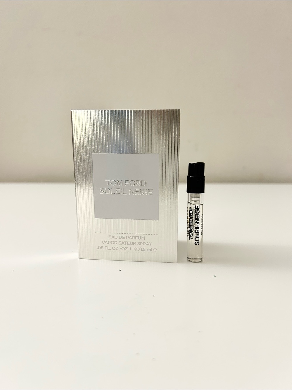 🌸TOM FORD Soleil Neige EDP Vial Spray Sample 1.5 mL